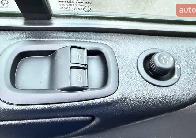 Белый Форд Транзит Кастом, объемом двигателя 2 л и пробегом 258 тыс. км за 17500 $, фото 36 на Automoto.ua