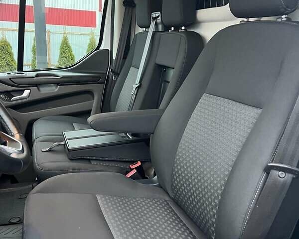 Білий Форд Транзит Кастом, об'ємом двигуна 2 л та пробігом 216 тис. км за 17800 $, фото 62 на Automoto.ua