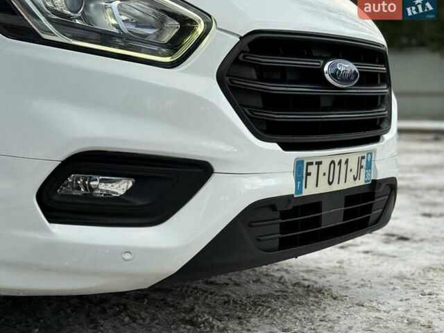 Белый Форд Транзит Кастом, объемом двигателя 2 л и пробегом 197 тыс. км за 14599 $, фото 7 на Automoto.ua