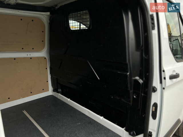 Білий Форд Транзит Кастом, об'ємом двигуна 2 л та пробігом 207 тис. км за 15700 $, фото 9 на Automoto.ua