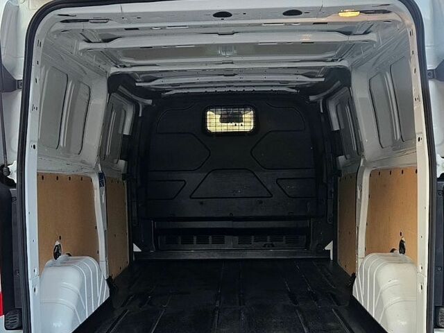 Білий Форд Транзит Кастом, об'ємом двигуна 2 л та пробігом 230 тис. км за 15500 $, фото 14 на Automoto.ua