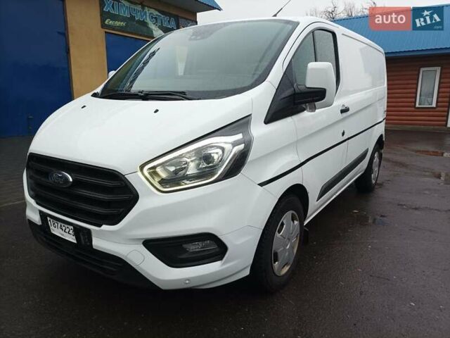 Белый Форд Транзит Кастом, объемом двигателя 2 л и пробегом 242 тыс. км за 16000 $, фото 1 на Automoto.ua