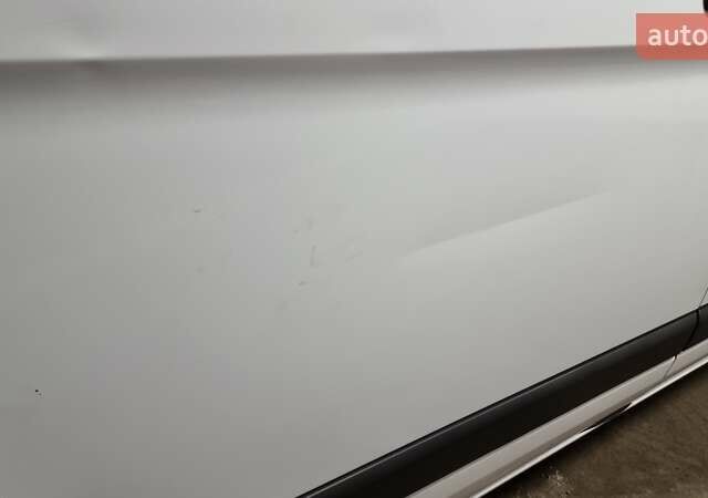 Белый Форд Транзит Кастом, объемом двигателя 2 л и пробегом 225 тыс. км за 18500 $, фото 25 на Automoto.ua