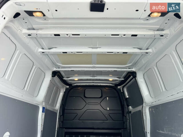 Белый Форд Транзит Кастом, объемом двигателя 2 л и пробегом 230 тыс. км за 21500 $, фото 39 на Automoto.ua