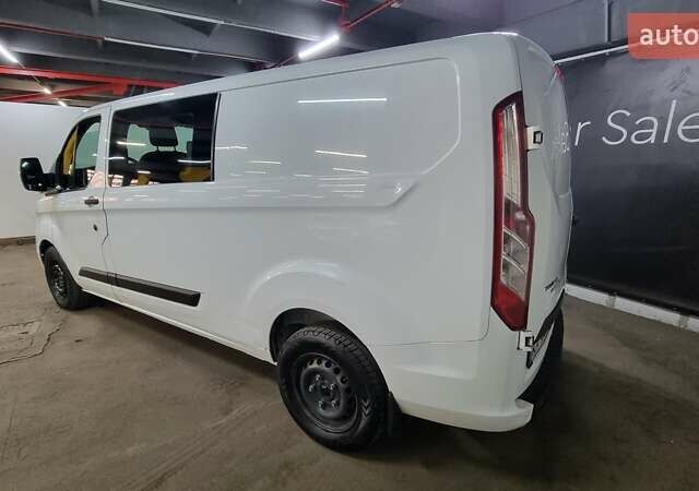 Белый Форд Транзит Кастом, объемом двигателя 2 л и пробегом 225 тыс. км за 18500 $, фото 3 на Automoto.ua