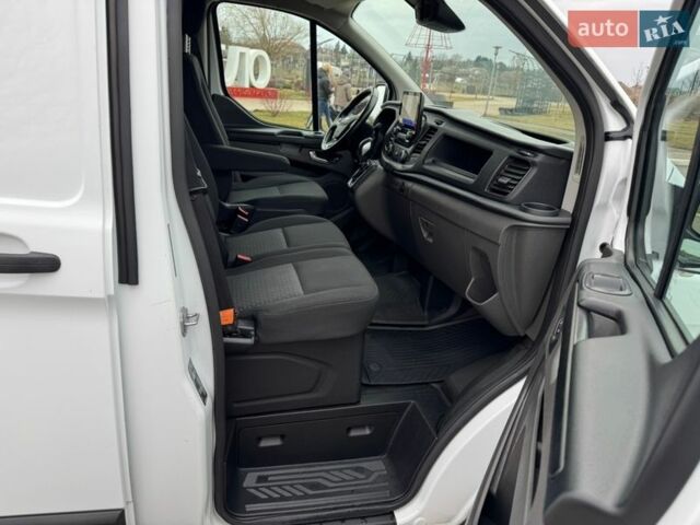 Білий Форд Транзит Кастом, об'ємом двигуна 2 л та пробігом 186 тис. км за 17350 $, фото 41 на Automoto.ua