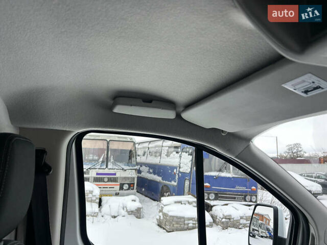 Белый Форд Транзит Кастом, объемом двигателя 2 л и пробегом 178 тыс. км за 18900 $, фото 40 на Automoto.ua