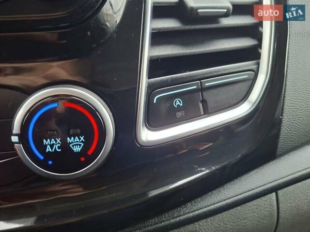 Білий Форд Транзит Кастом, об'ємом двигуна 2 л та пробігом 239 тис. км за 17333 $, фото 18 на Automoto.ua