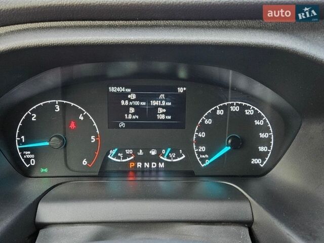 Белый Форд Транзит Кастом, объемом двигателя 2 л и пробегом 182 тыс. км за 17200 $, фото 33 на Automoto.ua