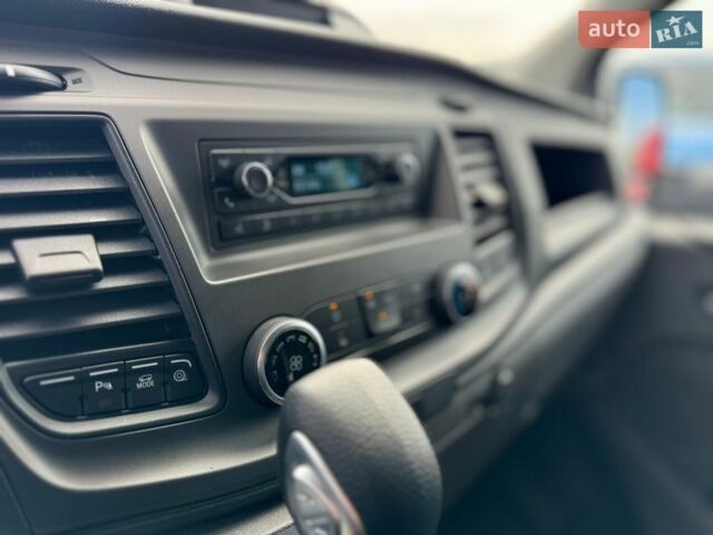Белый Форд Транзит Кастом, объемом двигателя 2 л и пробегом 230 тыс. км за 21500 $, фото 67 на Automoto.ua