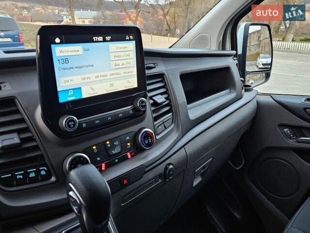 Белый Форд Транзит Кастом, объемом двигателя 2 л и пробегом 182 тыс. км за 17200 $, фото 28 на Automoto.ua