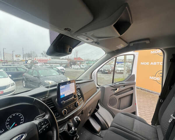 Белый Форд Транзит Кастом, объемом двигателя 2 л и пробегом 239 тыс. км за 15999 $, фото 13 на Automoto.ua