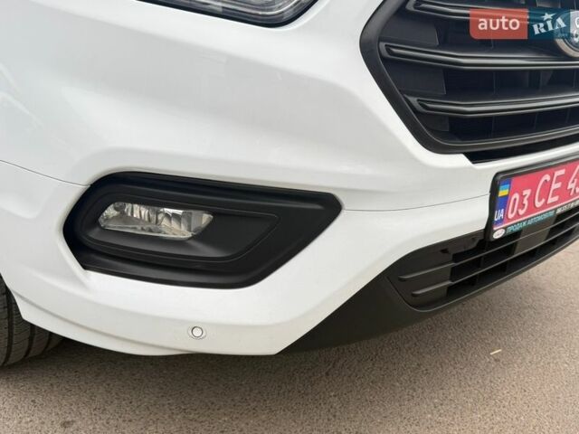 Білий Форд Транзит Кастом, об'ємом двигуна 2 л та пробігом 175 тис. км за 17900 $, фото 33 на Automoto.ua