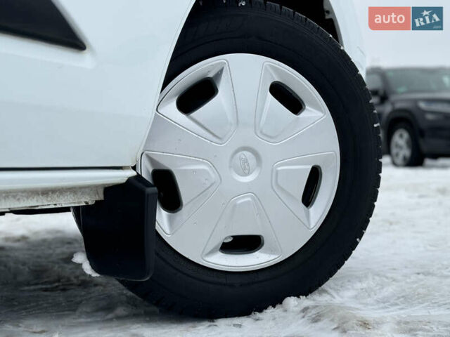 Белый Форд Транзит Кастом, объемом двигателя 2 л и пробегом 230 тыс. км за 21500 $, фото 19 на Automoto.ua