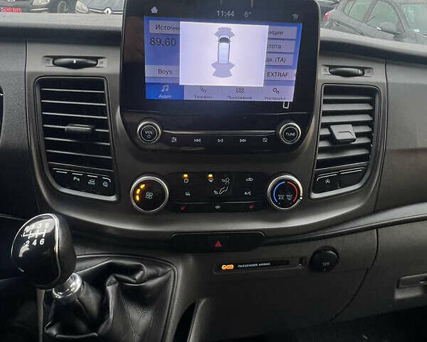 Белый Форд Транзит Кастом, объемом двигателя 2 л и пробегом 239 тыс. км за 15999 $, фото 19 на Automoto.ua