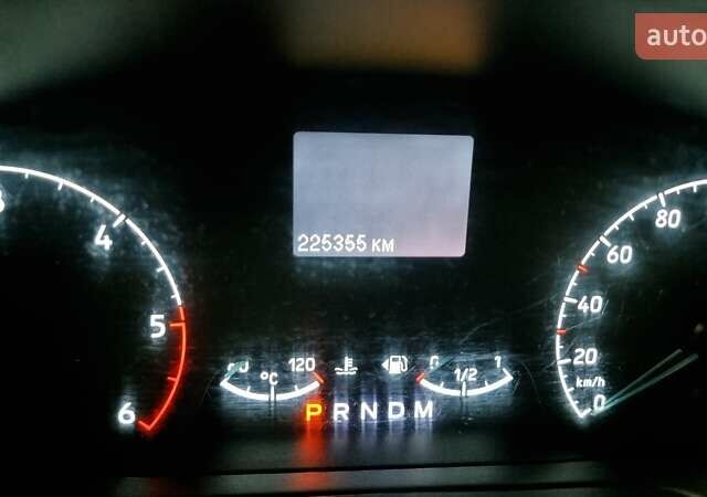 Белый Форд Транзит Кастом, объемом двигателя 2 л и пробегом 225 тыс. км за 18500 $, фото 9 на Automoto.ua