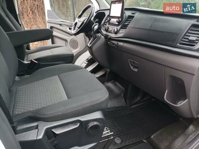 Белый Форд Транзит Кастом, объемом двигателя 2 л и пробегом 242 тыс. км за 16000 $, фото 22 на Automoto.ua