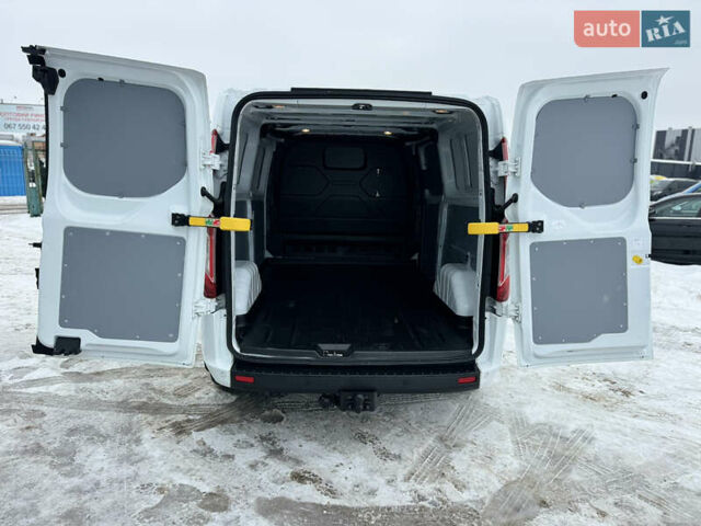 Белый Форд Транзит Кастом, объемом двигателя 2 л и пробегом 230 тыс. км за 21500 $, фото 35 на Automoto.ua