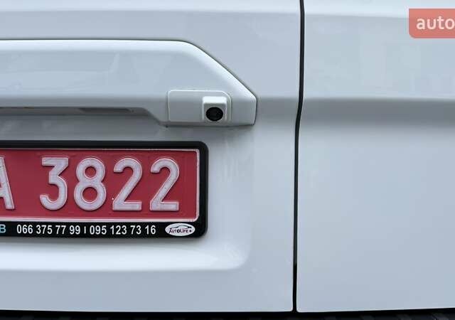 Білий Форд Транзит Кастом, об'ємом двигуна 2 л та пробігом 208 тис. км за 19700 $, фото 11 на Automoto.ua