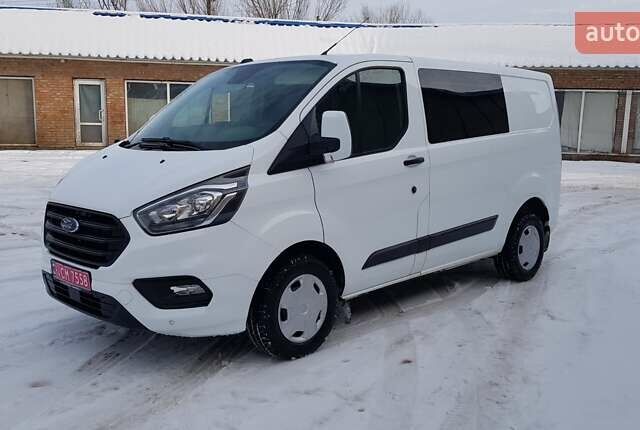 Белый Форд Транзит Кастом, объемом двигателя 2 л и пробегом 142 тыс. км за 18400 $, фото 62 на Automoto.ua