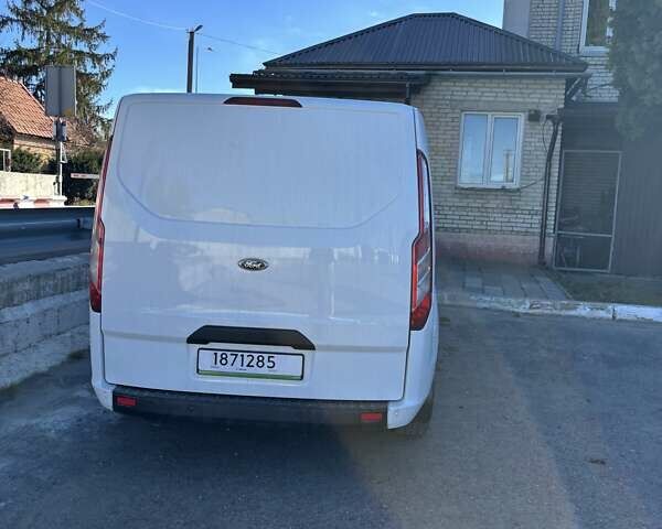 Білий Форд Транзит Кастом, об'ємом двигуна 2 л та пробігом 115 тис. км за 27822 $, фото 2 на Automoto.ua