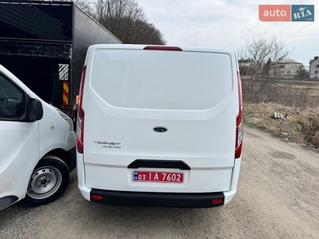 Белый Форд Транзит Кастом, объемом двигателя 2 л и пробегом 184 тыс. км за 17000 $, фото 4 на Automoto.ua