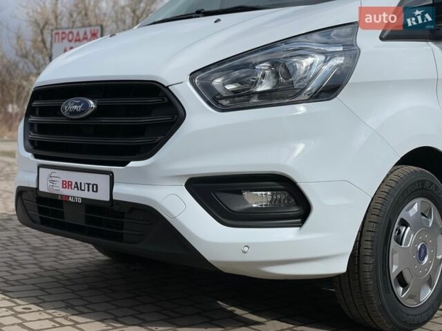 Белый Форд Транзит Кастом, объемом двигателя 2 л и пробегом 255 тыс. км за 16555 $, фото 10 на Automoto.ua