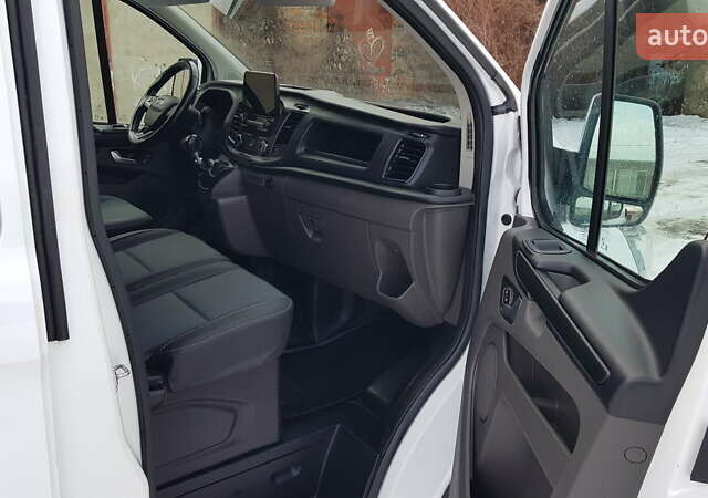 Белый Форд Транзит Кастом, объемом двигателя 2 л и пробегом 142 тыс. км за 18400 $, фото 37 на Automoto.ua