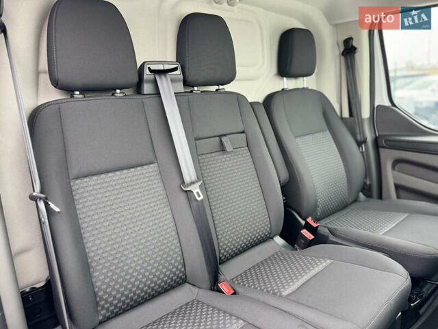 Белый Форд Транзит Кастом, объемом двигателя 2 л и пробегом 230 тыс. км за 21500 $, фото 65 на Automoto.ua