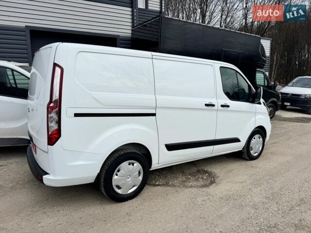 Белый Форд Транзит Кастом, объемом двигателя 2 л и пробегом 184 тыс. км за 17000 $, фото 2 на Automoto.ua