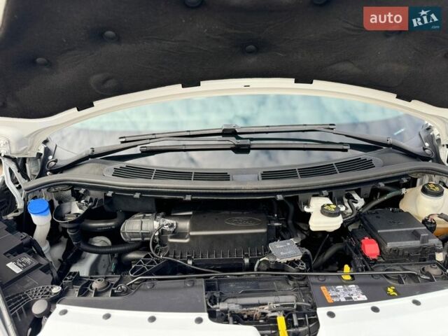 Белый Форд Транзит Кастом, объемом двигателя 2 л и пробегом 230 тыс. км за 21500 $, фото 77 на Automoto.ua