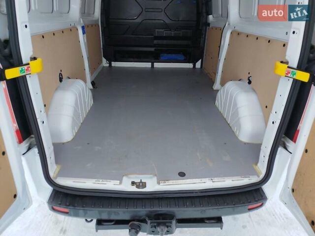 Белый Форд Транзит Кастом, объемом двигателя 2 л и пробегом 225 тыс. км за 15900 $, фото 44 на Automoto.ua