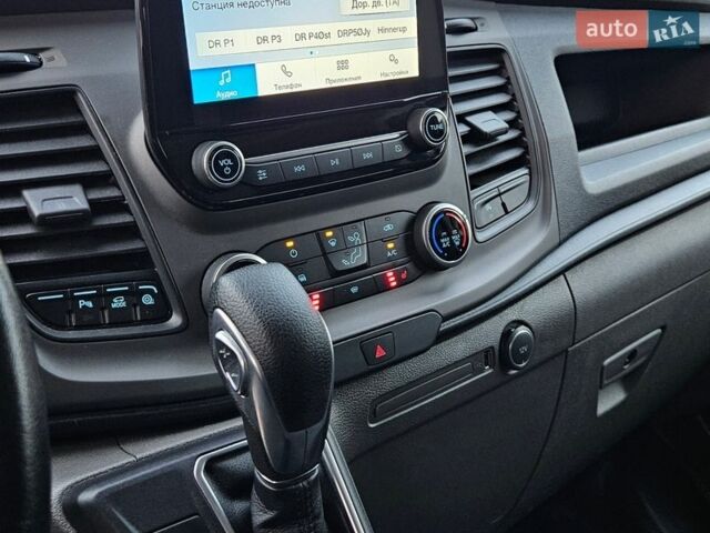 Белый Форд Транзит Кастом, объемом двигателя 2 л и пробегом 182 тыс. км за 17200 $, фото 34 на Automoto.ua