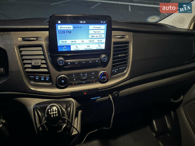 Белый Форд Транзит Кастом, объемом двигателя 2 л и пробегом 243 тыс. км за 17900 $, фото 11 на Automoto.ua