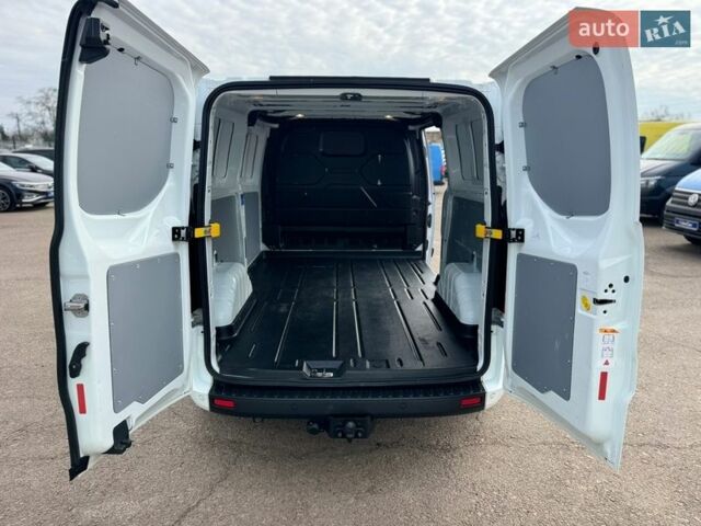 Белый Форд Транзит Кастом, объемом двигателя 2 л и пробегом 230 тыс. км за 21500 $, фото 31 на Automoto.ua