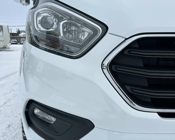 Белый Форд Транзит Кастом, объемом двигателя 2 л и пробегом 178 тыс. км за 18900 $, фото 8 на Automoto.ua