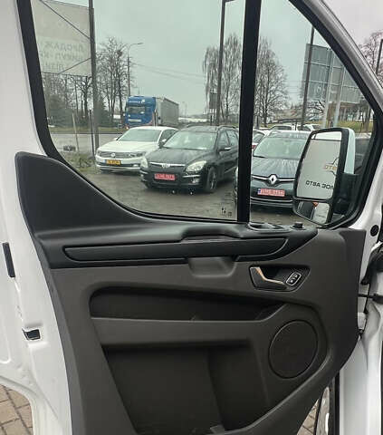 Білий Форд Транзит Кастом, об'ємом двигуна 2 л та пробігом 239 тис. км за 16500 $, фото 18 на Automoto.ua