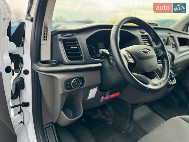 Белый Форд Транзит Кастом, объемом двигателя 2 л и пробегом 230 тыс. км за 21500 $, фото 64 на Automoto.ua