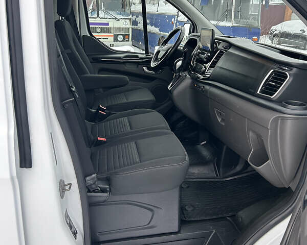 Белый Форд Транзит Кастом, объемом двигателя 2 л и пробегом 178 тыс. км за 18900 $, фото 35 на Automoto.ua