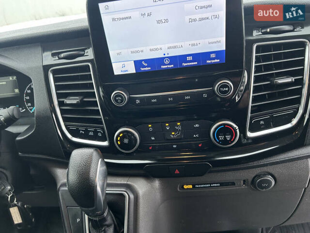 Белый Форд Транзит Кастом, объемом двигателя 2 л и пробегом 178 тыс. км за 18900 $, фото 42 на Automoto.ua