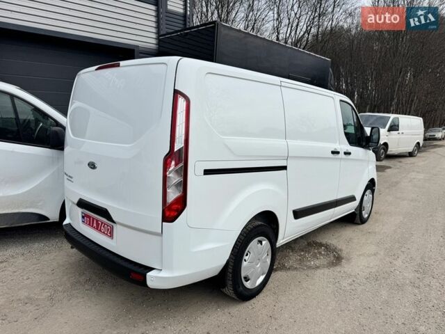 Белый Форд Транзит Кастом, объемом двигателя 2 л и пробегом 184 тыс. км за 17000 $, фото 3 на Automoto.ua