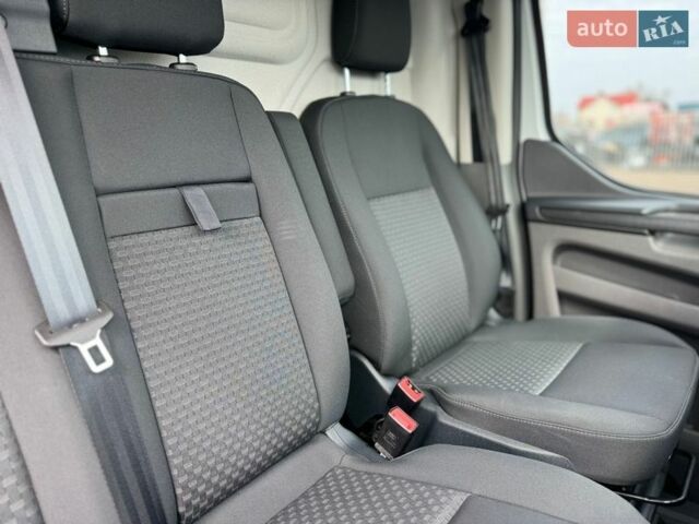 Белый Форд Транзит Кастом, объемом двигателя 2 л и пробегом 230 тыс. км за 21500 $, фото 51 на Automoto.ua