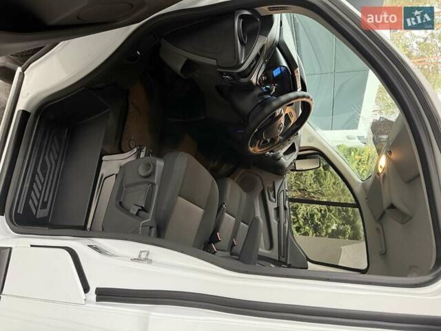 Белый Форд Транзит Кастом, объемом двигателя 2.2 л и пробегом 16 тыс. км за 27797 $, фото 17 на Automoto.ua