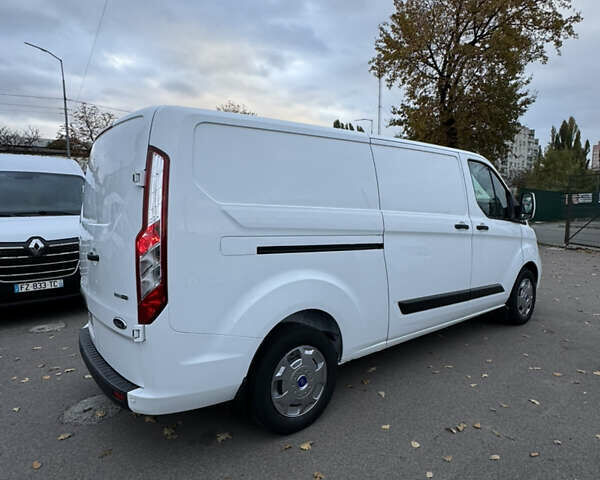 Форд Транзит Кастом 2022 у Києві на Automoto.ua Білий Форд Транзит Кастом, об'ємом двигуна 2 л та пробігом 217 тис. км за 19500 $, фото 10 на Automoto.ua