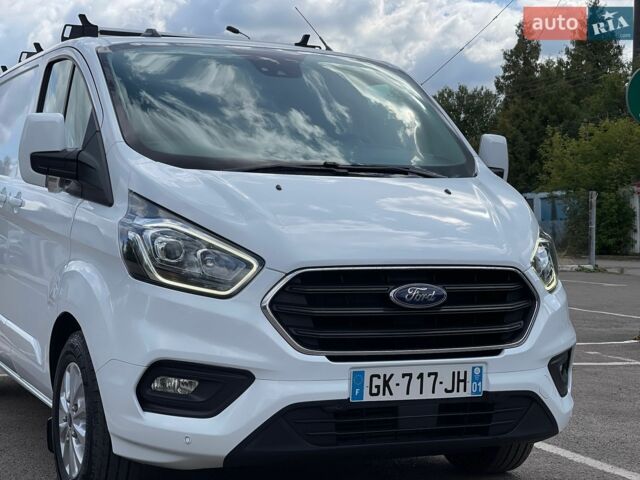 Белый Форд Транзит Кастом, объемом двигателя 2 л и пробегом 180 тыс. км за 17999 $, фото 3 на Automoto.ua