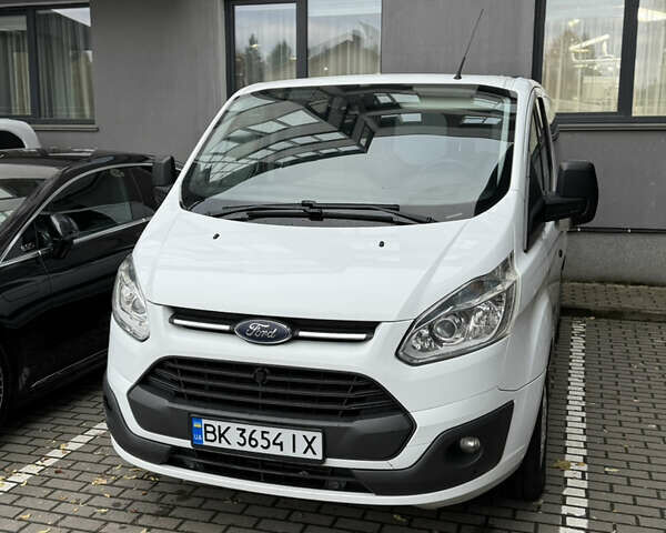 Форд Транзит Кастом 2015 в Ровно на Automoto.ua Белый Форд Транзит Кастом, объемом двигателя 2.2 л и пробегом 279 тыс. км за 11700 $, фото 10 на Automoto.ua