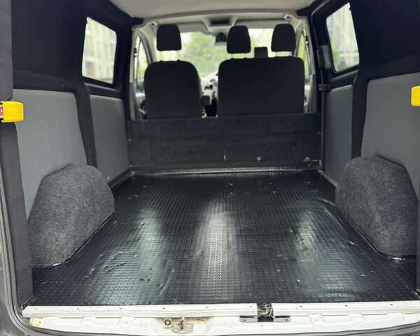 Форд Транзит Кастом 2015 в Ровно на Automoto.ua Белый Форд Транзит Кастом, объемом двигателя 2.2 л и пробегом 279 тыс. км за 11700 $, фото 28 на Automoto.ua