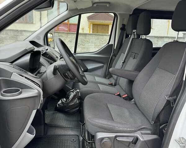 Форд Транзит Кастом 2015 в Ровно на Automoto.ua Белый Форд Транзит Кастом, объемом двигателя 2.2 л и пробегом 279 тыс. км за 11700 $, фото 18 на Automoto.ua