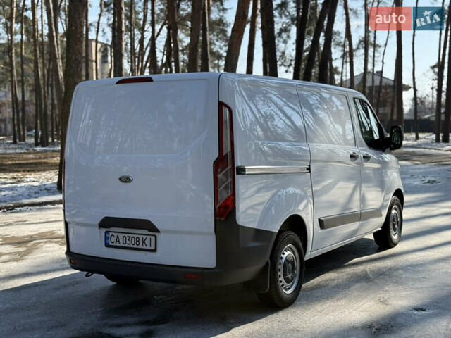 Белый Форд Транзит Кастом, объемом двигателя 2.2 л и пробегом 285 тыс. км за 9900 $, фото 3 на Automoto.ua