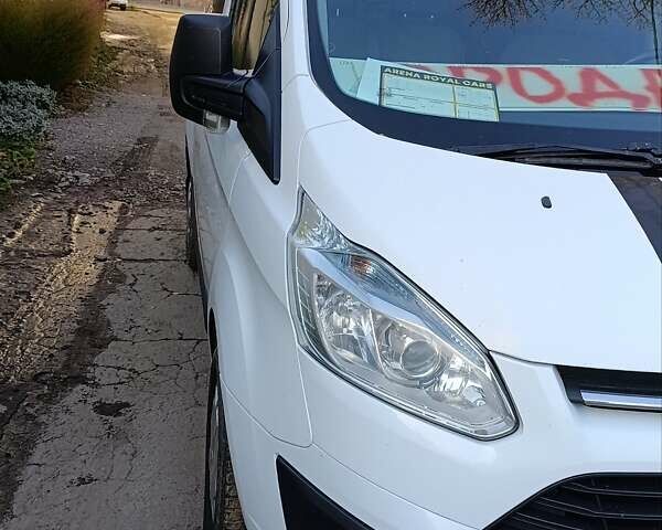 Білий Форд Транзит Кастом, об'ємом двигуна 0 л та пробігом 285 тис. км за 10000 $, фото 4 на Automoto.ua